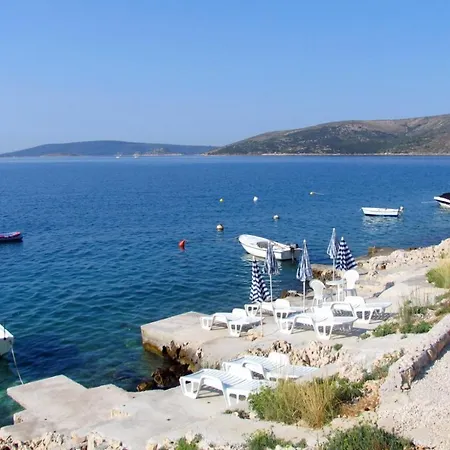 Apartament With A Parking Space Seget Vranjica, Trogir - 11561 *